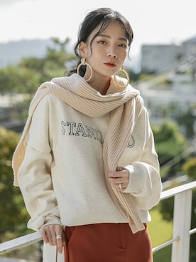 「ニットマフラー」｜UNE MANSIONさん（レディース・159cm）の秋コーディネート