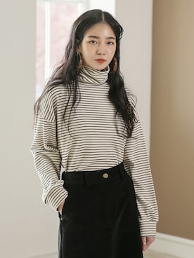 「韓国スタイル」｜UNE MANSIONさん（レディース・159cm）の冬コーディネート