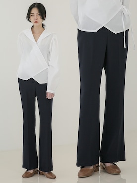 「韓国スタイル」｜UNE MANSIONさん（レディース・159cm）の冬コーディネート