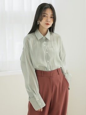 「韓国スタイル」｜UNE MANSIONさん（レディース・159cm）の冬コーディネート