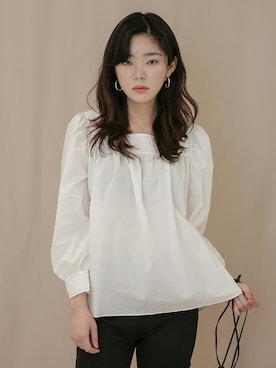 「韓国スタイル」｜UNE MANSIONさん（レディース・168cm）の春コーディネート