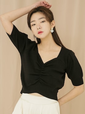 「シャーリング」｜UNE MANSIONさん（レディース・168cm）の春コーディネート