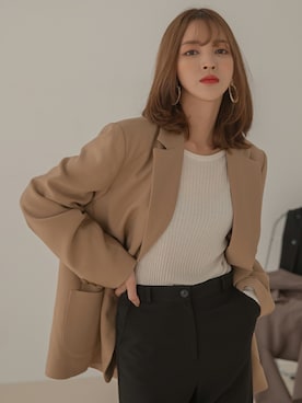 「韓国スタイル」｜UNE MANSIONさん（レディース・162cm）の秋コーディネート