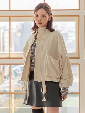 「韓国好きな人と繋がりたい」｜「アイテム（カバーオール）」を使った、UNE MANSIONさん（レディース・159cm）の秋コーディネート