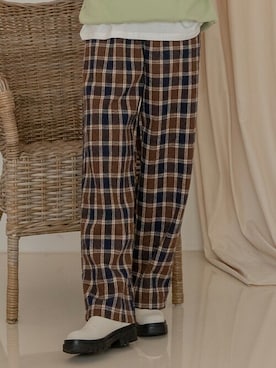 「韓国スタイル」｜UNE MANSIONさん（レディース・168cm）の冬コーディネート