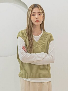 「UNE MANSION（ユヌマンション）のアイテム（ベスト）」を使った、UNE MANSIONさん（レディース・159cm）の春コーディネート