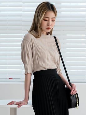 「シャーリング」｜UNE MANSIONさん（レディース・159cm）の春コーディネート