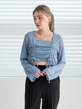 「シャーリング」｜UNE MANSIONさん（レディース・159cm）の春コーディネート