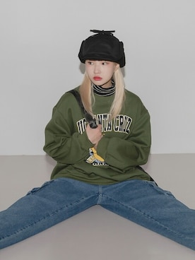 「FOLLOWIN（フォロウィン）のアイテム」を使った、UNE MANSIONさん（レディース・170cm）の冬コーディネート