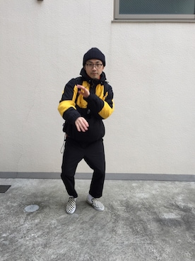 「Basis Broek Belgium（バージスブルック）のアイテム」を使った、サクさん（メンズ・172cm）の冬コーディネート