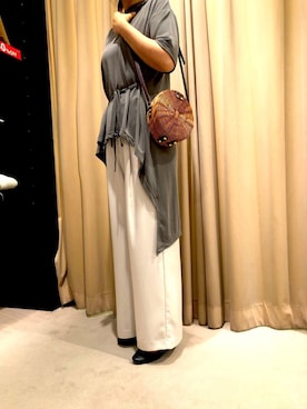 「INTERPLANET（インタープラネット）のアイテム（バッグ）」を使った、Shokoさん（レディース・170cm）の春コーディネート