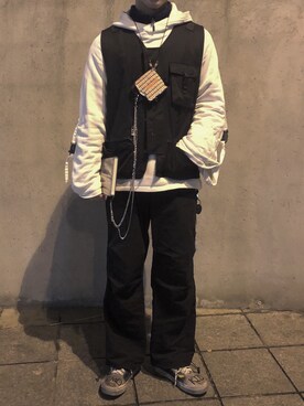 Dchaovsさんのコーディネート