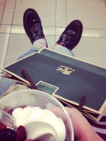 Dr. Martens | タッセルローファー バーガンディ6(ドレスシューズ)