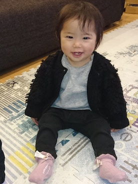 「1歳3ヶ月」｜「アイテム（スウェット）」を使った、aiyuiさん（キッズ・70cm）の冬コーディネート