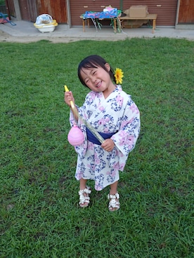 「ひまわり」｜「アイテム（その他）」を使った、aiyuiさん（キッズ・100cm）の夏コーディネート