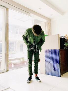 「CACO（カコ）のアイテム（ジャケット/アウター）」を使った、陳威佑さん（メンズ・175cm）の冬コーディネート