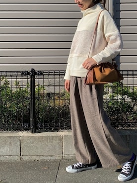 「BITTOKO（ビットコ）のアイテム（パンツ）」を使った、Yokoさん（レディース・169cm）の秋コーディネート