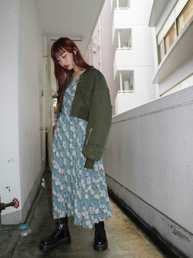 「jouetie（ジュエティ）のアイテム（MA-1）」を使った、jouetieさん（レディース・163cm）の秋コーディネート