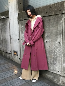 「ストリートカジュアル」｜「アイテム（トレンチコート）」を使った、jouetieさん（レディース・166cm）の冬コーディネート