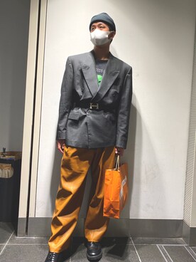 「Yves Saint Laurent（イヴサンローラン）のアイテム（テーラードジャケット）」を使った、takutoさん（メンズ・171cm）の秋コーディネート