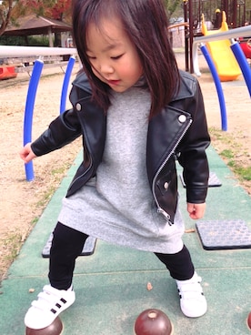 「Rodeo Crowns KIDS（ロデオクラウンズ　キッズ）のアイテム」を使った、小さいみちゃんさん（キッズ・100cm）の冬コーディネート