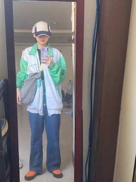 「VINTAGE（ヴィンテージ）のアイテム（マウンテンパーカー）」を使った、鄭佳慧さん（レディース・158cm）の冬コーディネート