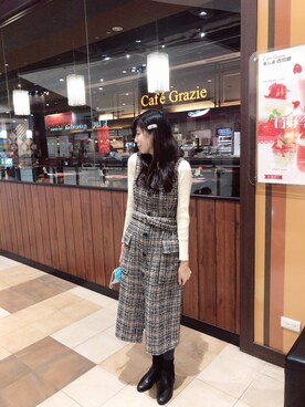 Vicky Tuさんのコーディネート