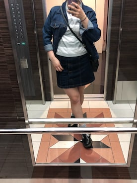 「GU（ジーユー）のアイテム（ポロシャツ、ホワイト系）」を使った、マカロニさん（レディース・160cm）の春コーディネート