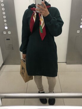 「GU（ジーユー）のアイテム（レギンス/スパッツ、ベージュ系）」を使った、マカロニさん（レディース・160cm）の秋コーディネート