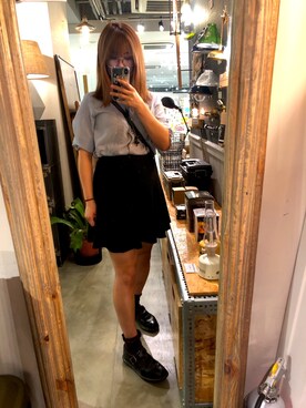 「LILY BROWN（リリーブラウン）のアイテム（スカート、ブラック系）」を使った、マカロニさん（レディース・160cm）の秋コーディネート