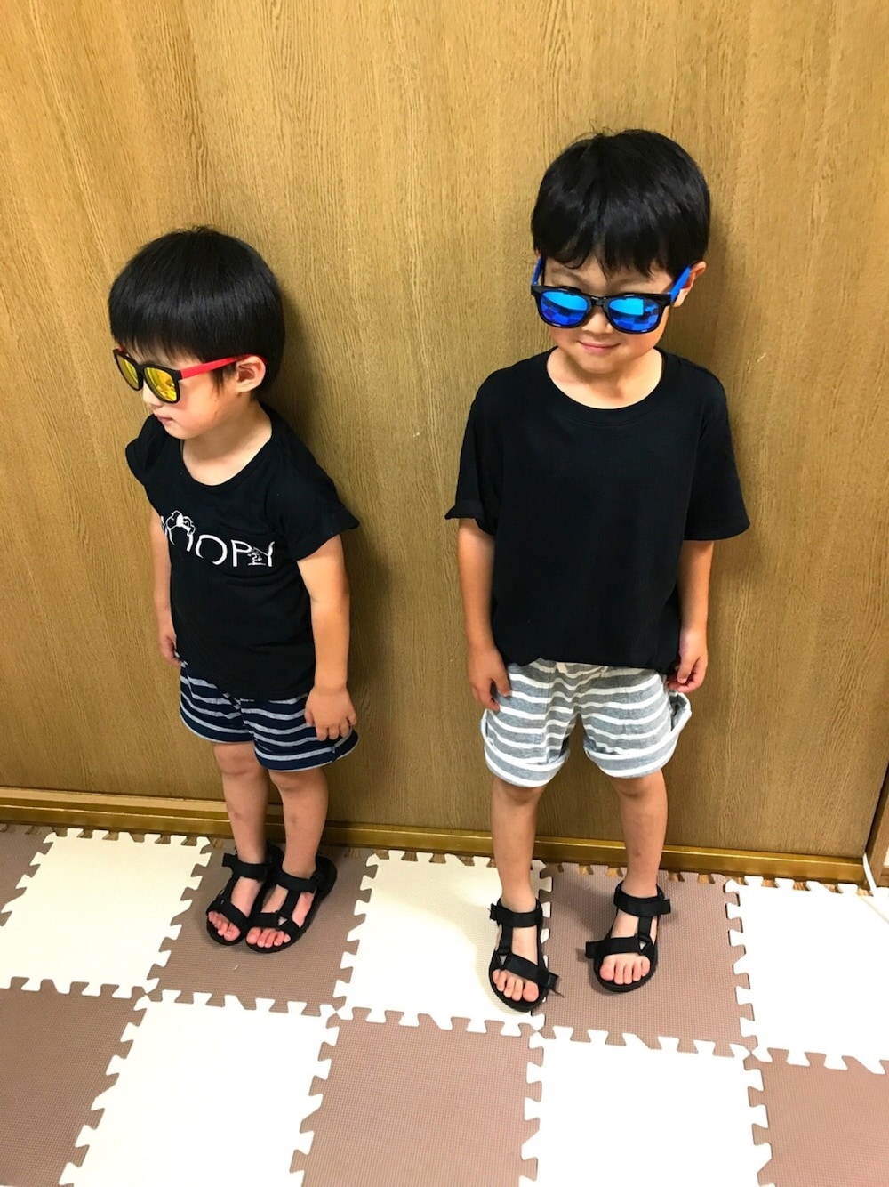 「キッズコーデ、ボーダー、シンプル」｜「Right-onのアイテム（メガネ、ブルー系）」を使った、miiikiiiteeeeさん（キッズ・100cm）の夏コーディネートの1枚目の写真