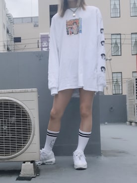 「袖プリント」｜聖秋流さん（メンズ・168cm）の春コーディネート