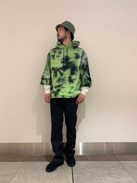 「GRAVIS（グラヴィス）のアイテム（スニーカー）」を使った、JAMさん（メンズ・176cm）の春コーディネート