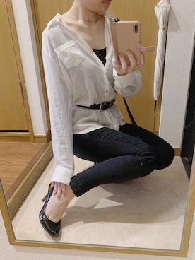 「PATRICK COX（パトリック・コックス）のアイテム（バッグ）」を使った、yuriさん（レディース・157cm）の春コーディネート