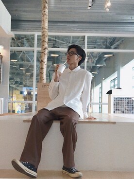 「日系极简」｜「アイテム（その他シューズ）」を使った、Megone-さん（メンズ・175cm）の秋コーディネート