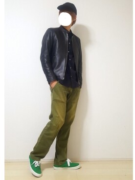 「ストレートパンツ」｜「アイテム（ライダースジャケット）」を使った、KAICKさん（メンズ・178cm）の春コーディネート