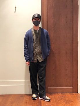 「MR.GENTLEMAN（ミスタージェントルマン）のアイテム（トップス）」を使った、FUJIWARAさん（メンズ・177cm）の冬コーディネート