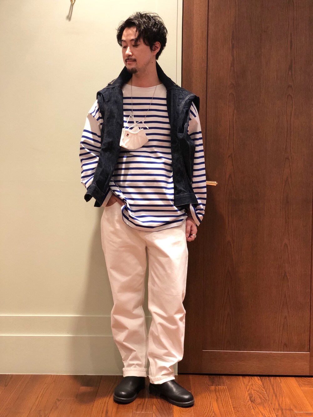 「今日のコーデ、大人カジュアル、おしゃれさんと繋がりたい、春コーデ、デニムパンツ、ホワイト、ボーダー、キレイめ、カジュアル、デニムジャケット」｜「Scyeの【Scye】セルビッジデニムジャケット MEN（デニムジャケット、ブルー系）」を使った、FUJIWARAさん（メンズ・177cm）の冬コーディネートの1枚目の写真