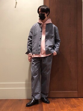 「URBAN RESEARCH（アーバンリサーチ）のアイテム（チノパンツ）」を使った、FUJIWARAさん（メンズ・177cm）の冬コーディネート