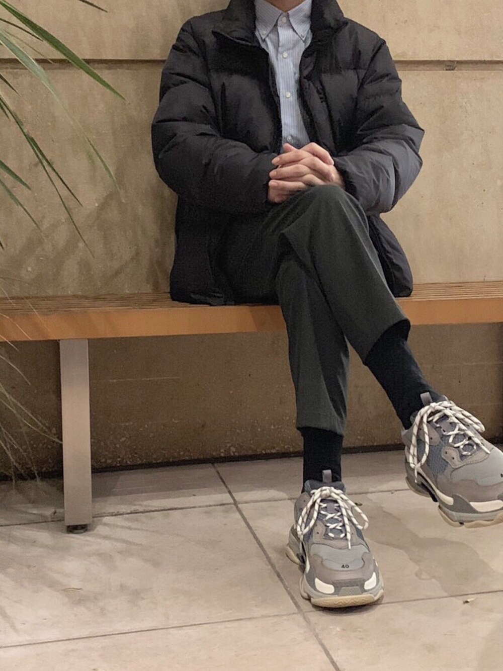 「LIDnM、Maison Margiela、BALENCIAGA、げんじさんリスペクト、げんじすき、げんじさん憧れ、げんじさん仏」｜「BALENCIAGAのアイテム（スニーカー、グレー系）」を使った、村人Cさん（メンズ・166cm）の冬コーディネートの1枚目の写真