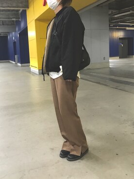 「Dr. Martens（ドクターマーチン）のアイテム（ドレスシューズ、ブラック系）」を使った、おメルさん（レディース）の春コーディネート