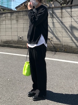 「Dr. Martens（ドクターマーチン）のアイテム（ドレスシューズ、ブラック系）」を使った、おメルさん（レディース）の春コーディネート