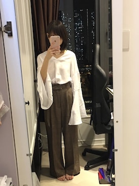「RAY CASSIN（レイカズン）のアイテム（Pants、グレー系）」を使った、Fayeさん（レディース）の秋コーディネート