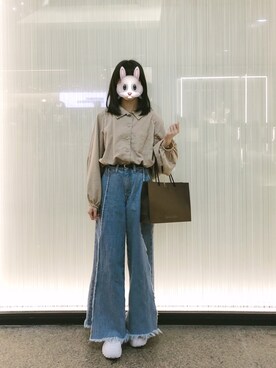 「EMODA（エモダ）のアイテム（Denim pants、ブルー系）」を使った、Fayeさん（レディース）の秋コーディネート