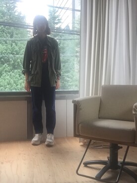 コハラ ヨシユキさんのコーディネート