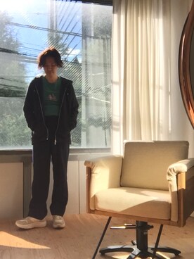 コハラ ヨシユキさんのコーディネート