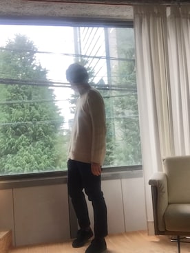 コハラ ヨシユキさんのコーディネート