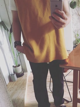 コハラ ヨシユキさんのコーディネート