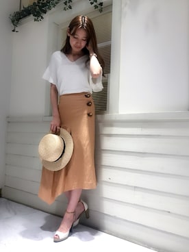 「ラッフルスリーブ」｜「アイテム（スカート）」を使った、mizuki さん（レディース・162cm）の春コーディネート