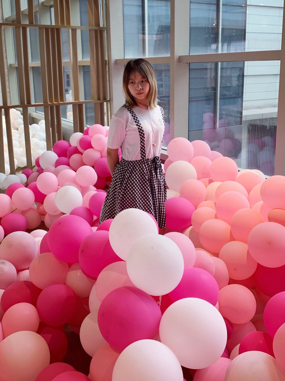 「大悦城」｜「:CHOCOOLATEのアイテム（ワンピース、ホワイト系）」を使った、Josie_yumさん（レディース・155cm）の夏コーディネートの1枚目の写真